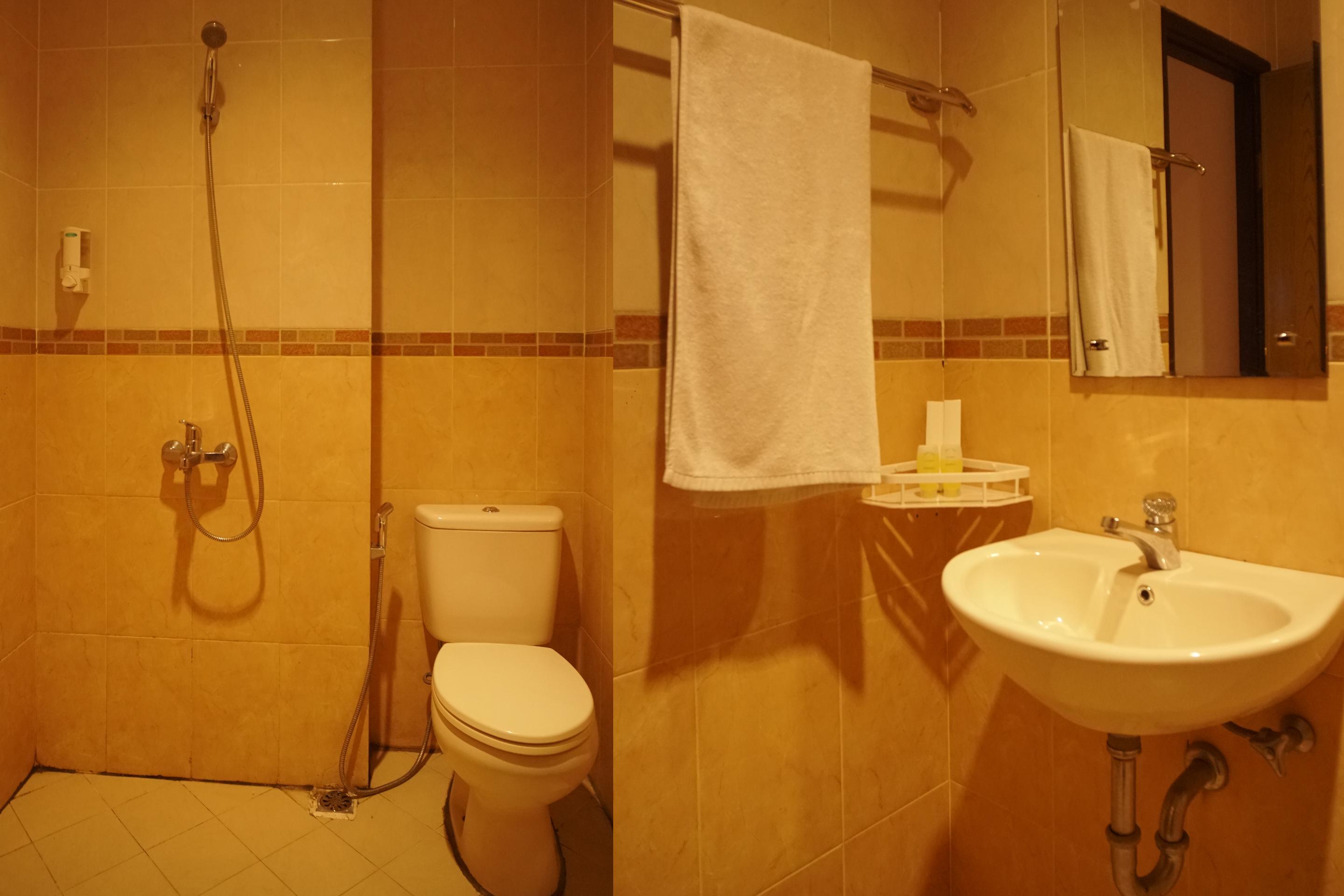 Capital O 142 Hotel Al Furqon Syariah Palembang Ngoại thất bức ảnh