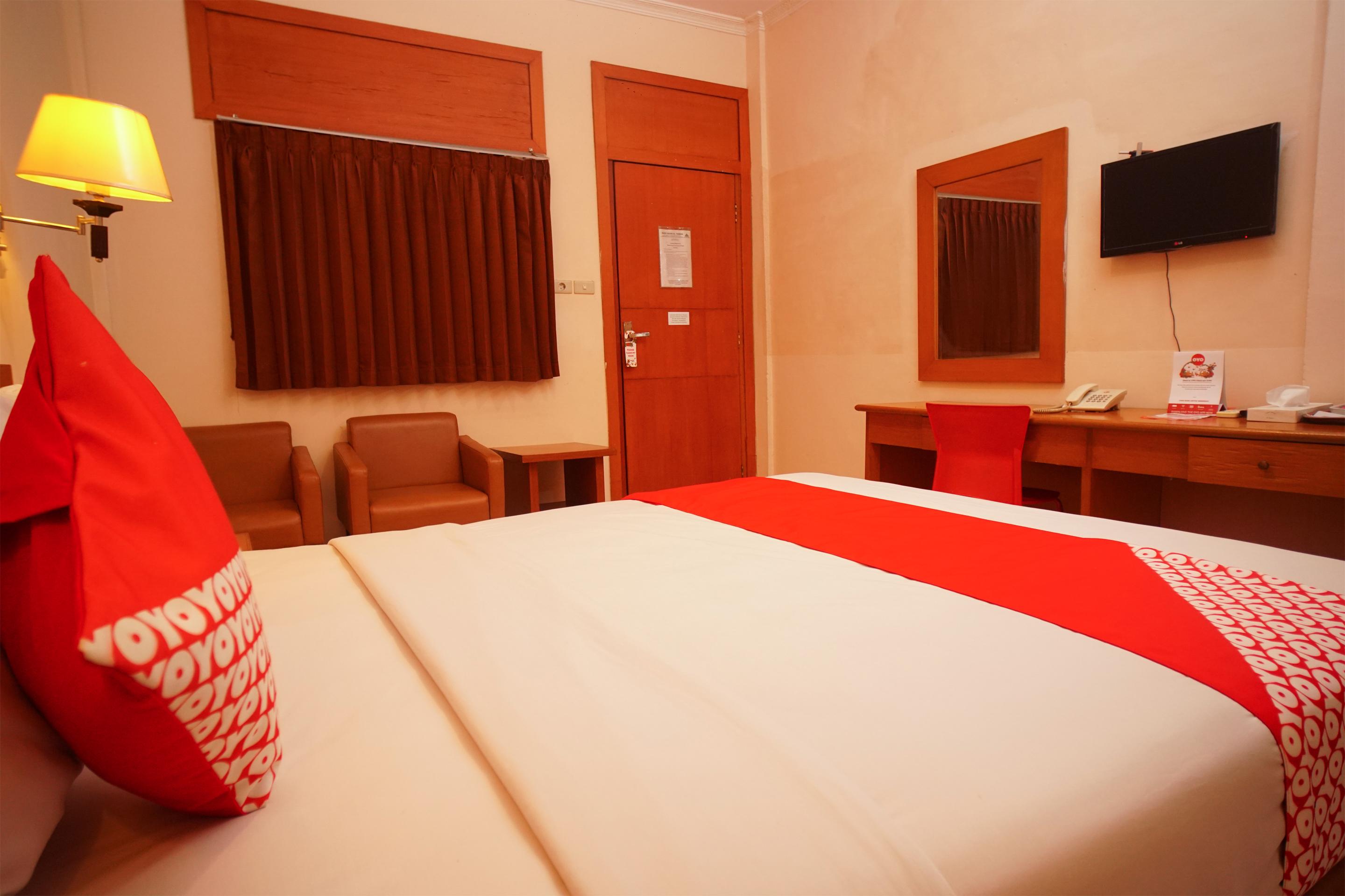 Capital O 142 Hotel Al Furqon Syariah Palembang Ngoại thất bức ảnh