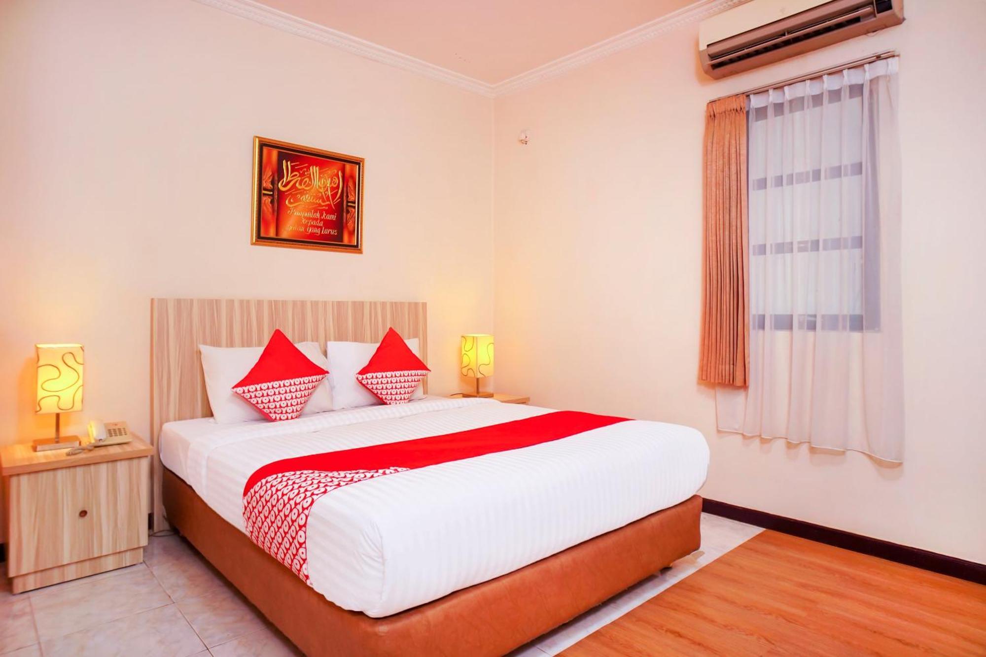 Capital O 142 Hotel Al Furqon Syariah Palembang Ngoại thất bức ảnh