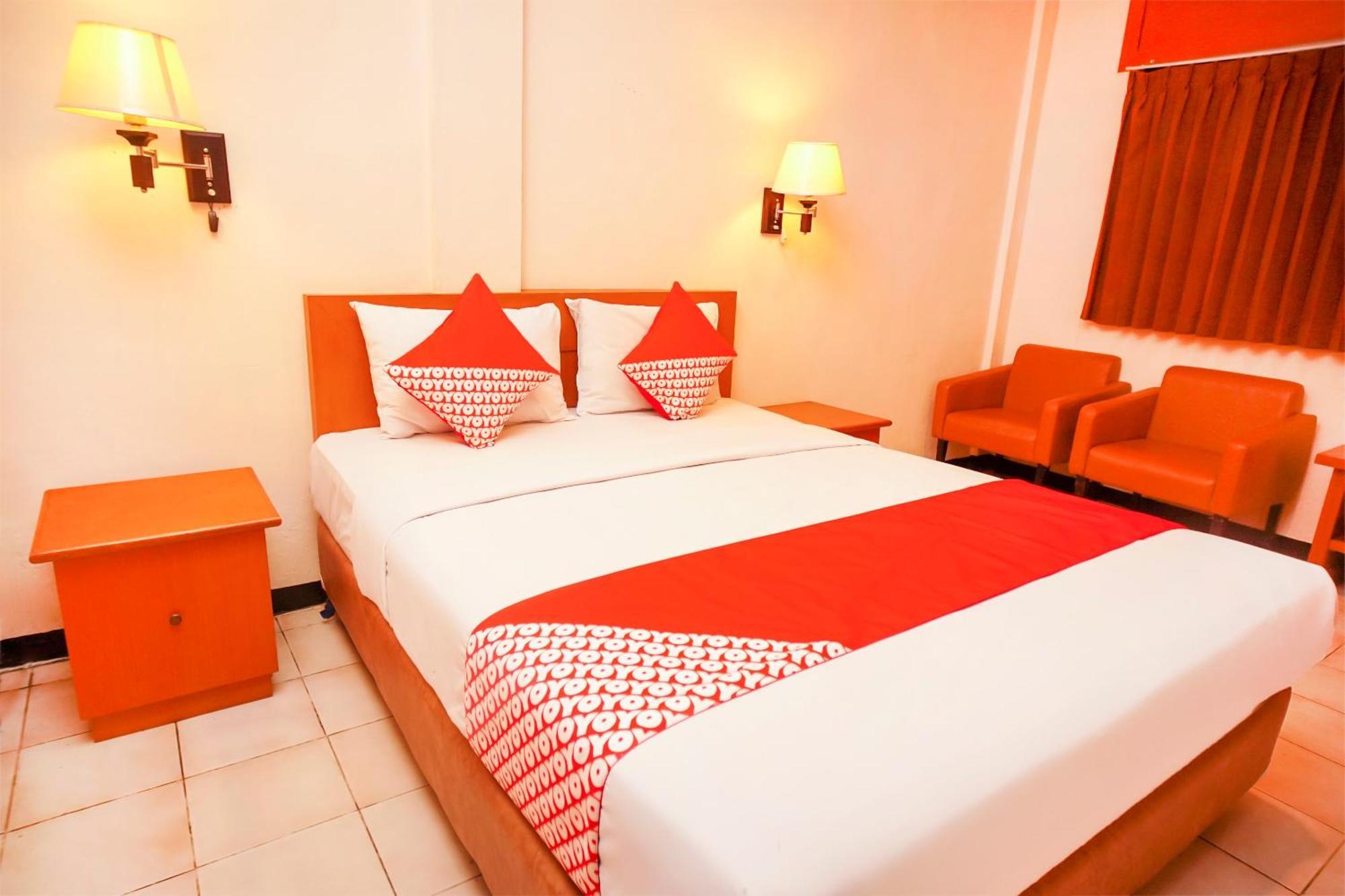 Capital O 142 Hotel Al Furqon Syariah Palembang Ngoại thất bức ảnh