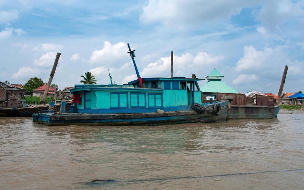 Capital O 142 Hotel Al Furqon Syariah Palembang Ngoại thất bức ảnh